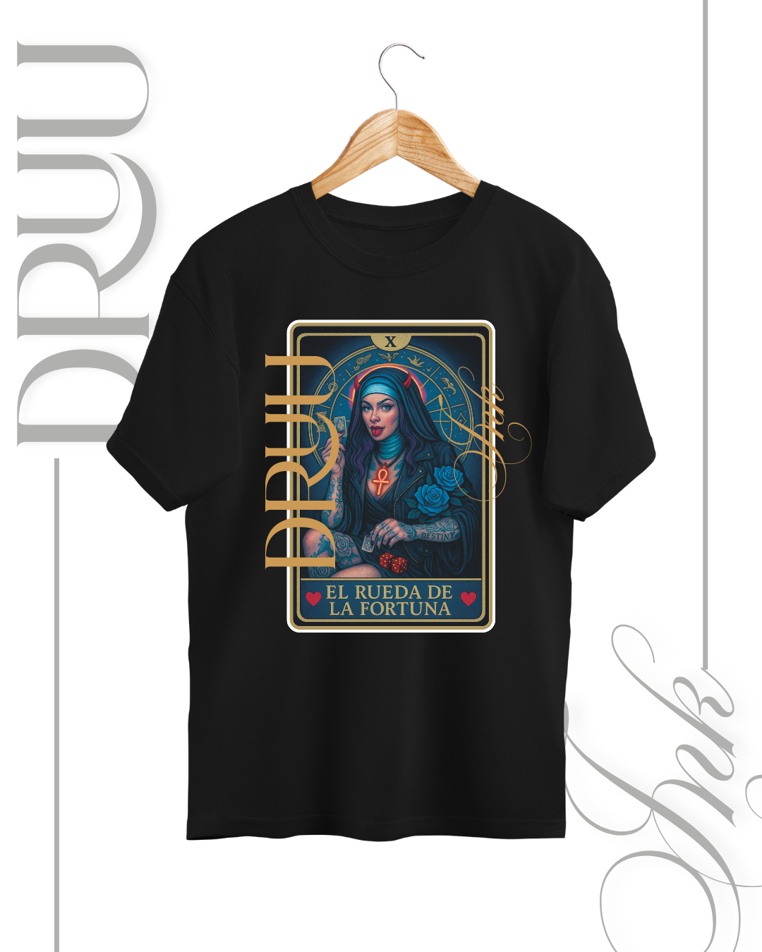 Playera tipo Oversize – Monja Rebelde “La Rueda de la Fortuna”