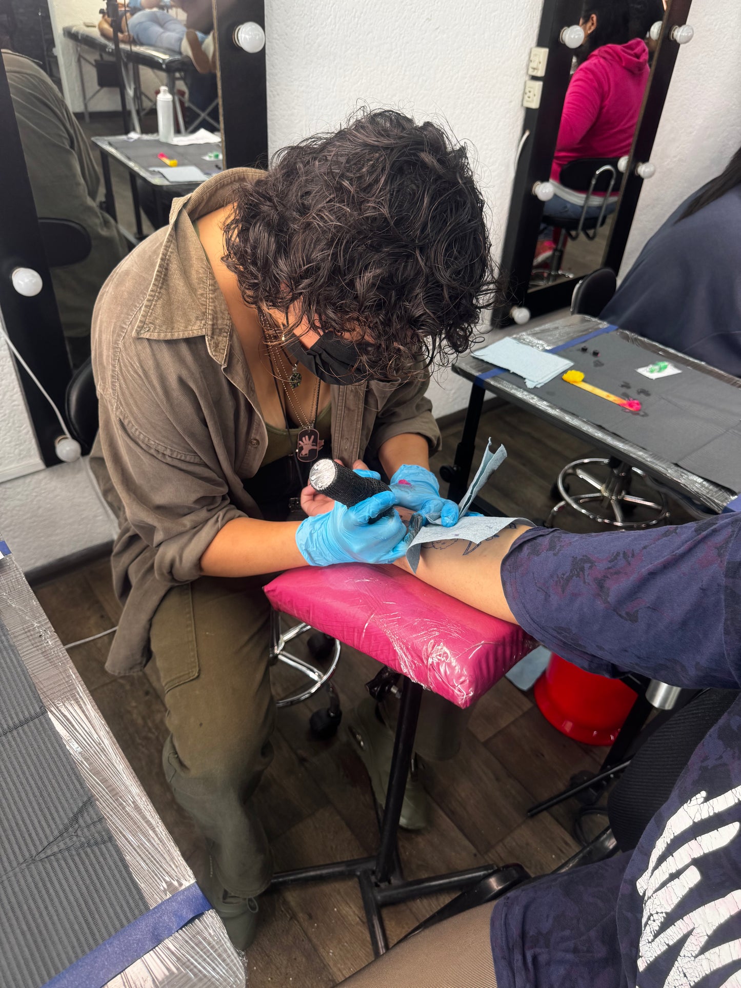 Spot. Renta de espacio para tatuar.