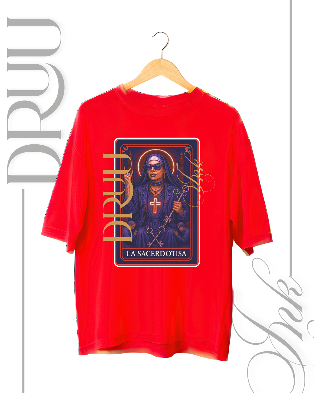 Playera tipo Oversize – Monja Rebelde “La Sacerdotisa”