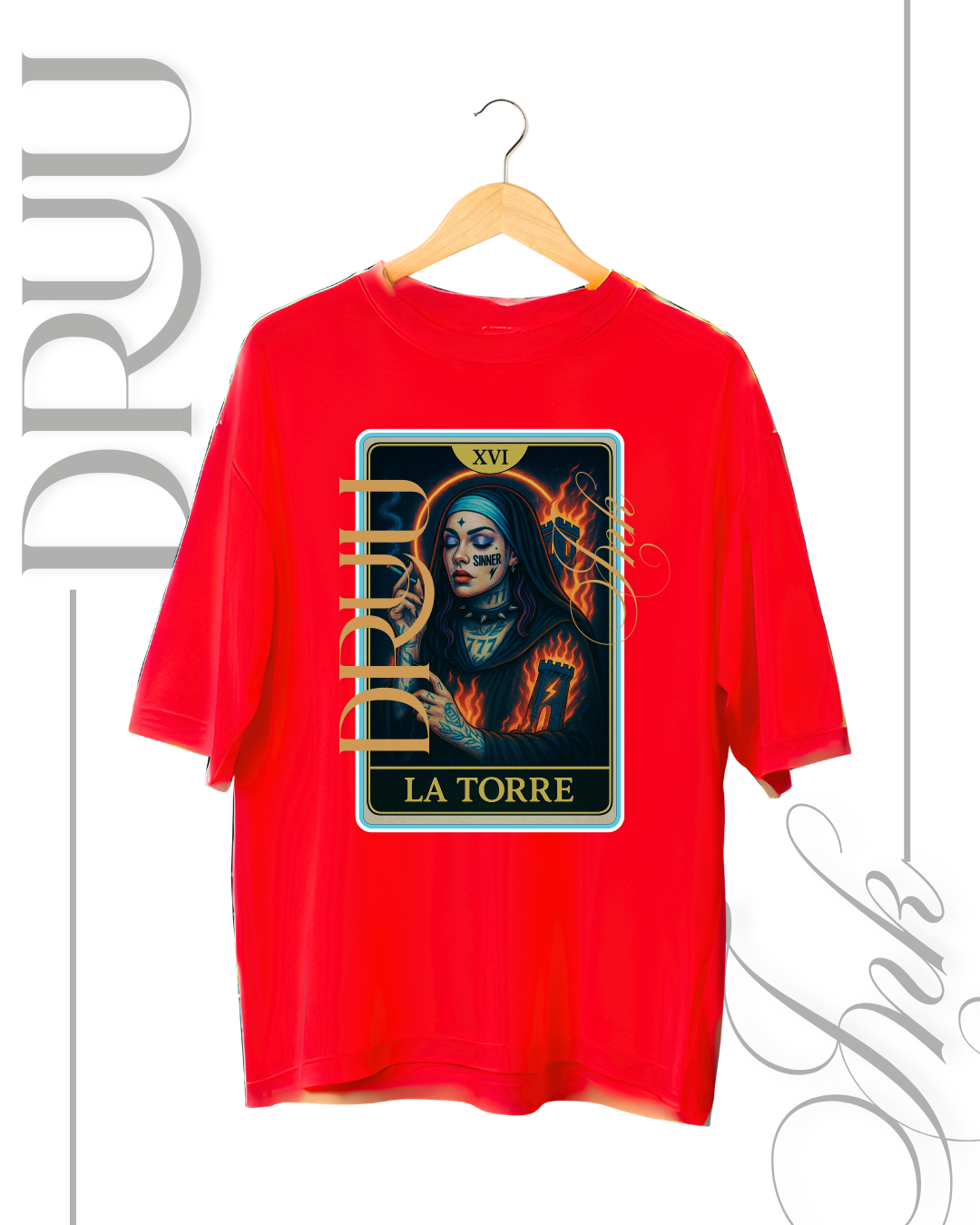 Playera tipo Oversize – Monja Rebelde “La Torre bis”