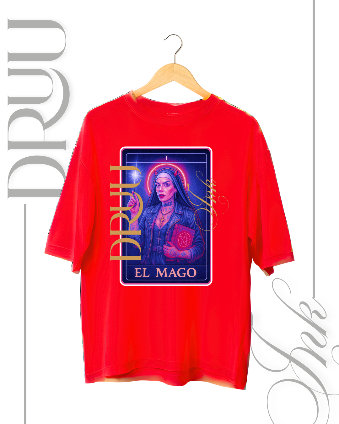 Playera tipo Oversize – Monja Rebelde “El Mago”