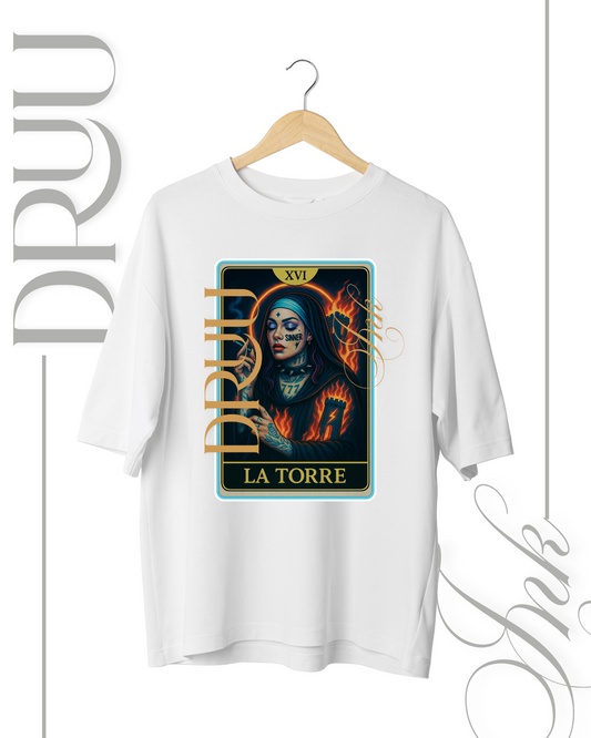 Playera tipo Oversize – Monja Rebelde “La Torre bis”