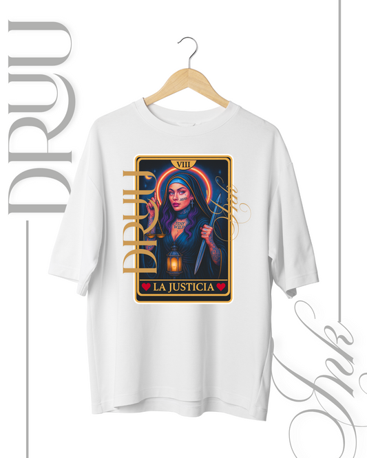 Playera tipo Oversize – Monja Rebelde “La Justicia”
