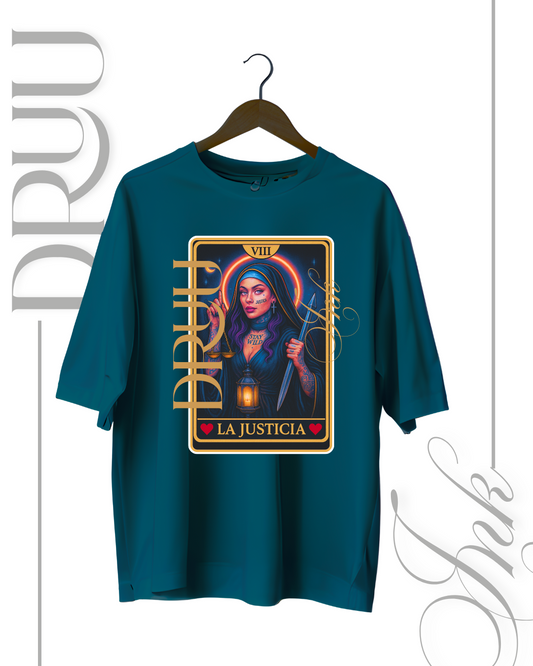 Playera tipo Oversize – Monja Rebelde “La Justicia”