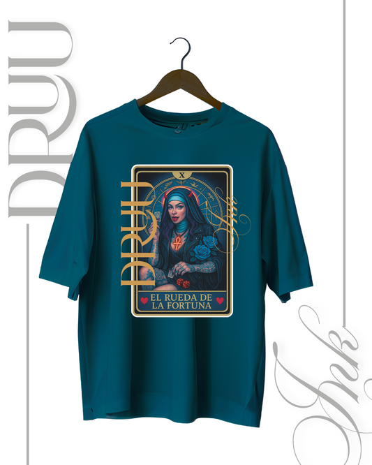 Playera tipo Oversize – Monja Rebelde “La Rueda de la Fortuna”