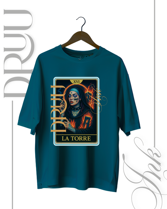 Playera tipo Oversize – Monja Rebelde “La Torre bis”
